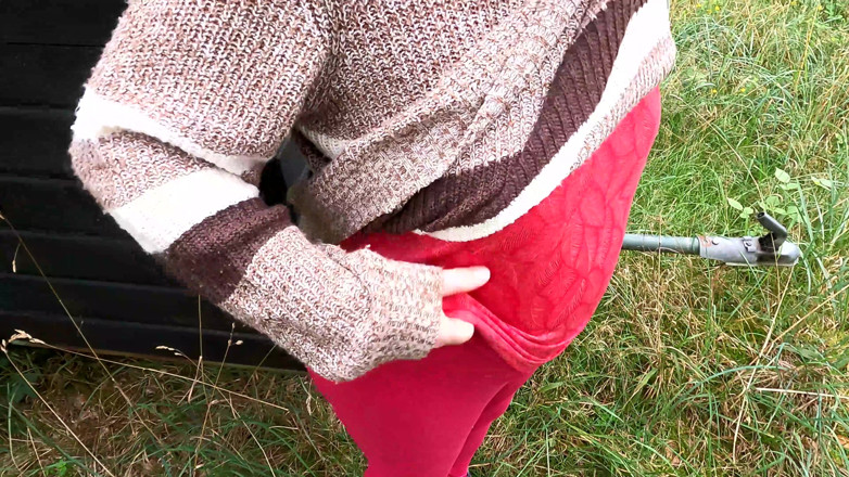 Bouncy Tits Action: Arms up - Beating Breasts - at the Hunting Lodge in the...