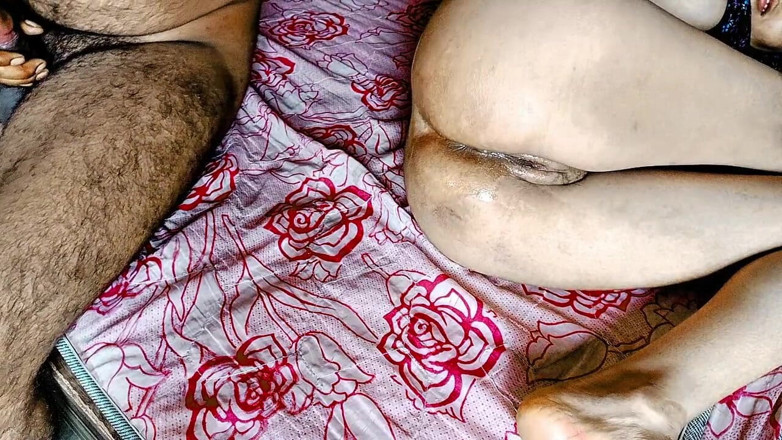 Kimmo: У киски Bhabhi есть ощущение покалывания