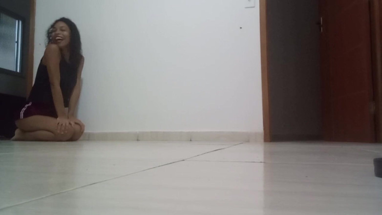 Tatmy: Crot banyak banget