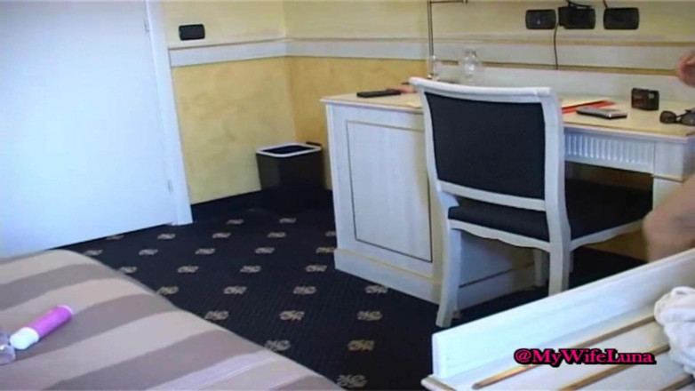 My Wife Luna: Sexo en el motel