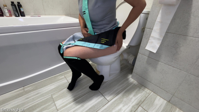 GassyKat: Günlük tuvalet s2 bölüm 20: hastune miku