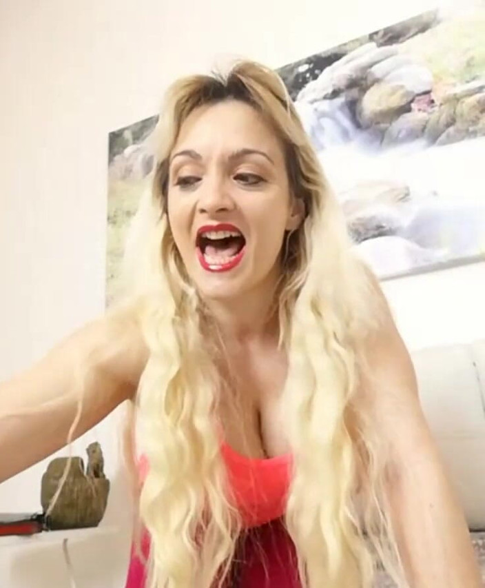 Mary Rider Pornstar: Fluxo iniciado