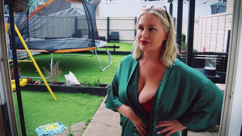 JessieHH: Gratuito - la moglie gangbang estesa