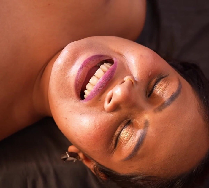 HOTKAMASUTRA: Ashi wurde von Bansal hart gefickt und trat ihren arsch...