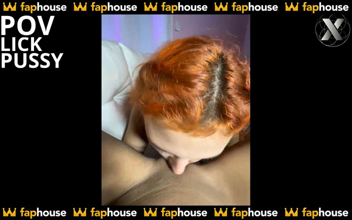 X Live Community: Une lesbienne excitée aux cheveux tachés lèche la chatte de...