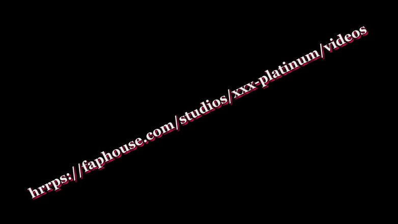 XXX-Platinum: Стимуляція і мастурбація клітора. Мокра пизда сексуальної блондинки, камшот і сильний оргазм пизди крупним планом. Оргазм клітора