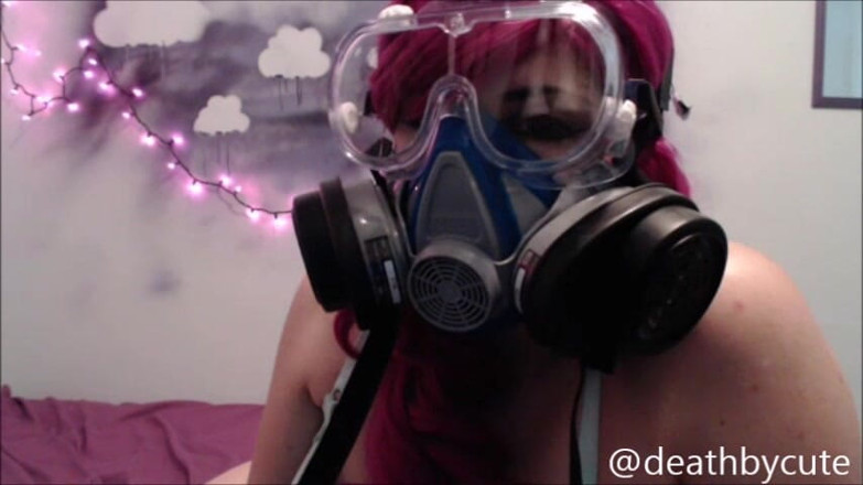 goddessjoules: Masker Gas Hari 4