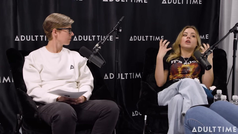 Adult Time Podcast: ギゼル・ブランコ&amp;アンナ・クレア 雲 フェロモン、シッソリング、そしてブッシュ |アダルトタイム・ポッドキャスト