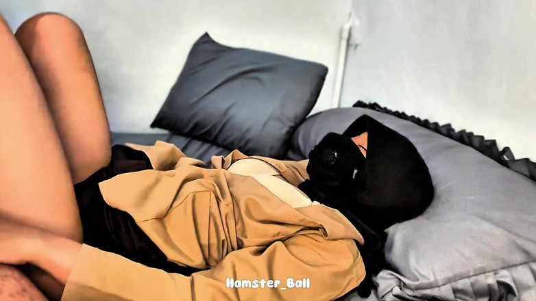 Hamster_Ball: Selingkuh sama sahabat istriku, guru pramuka melayu india