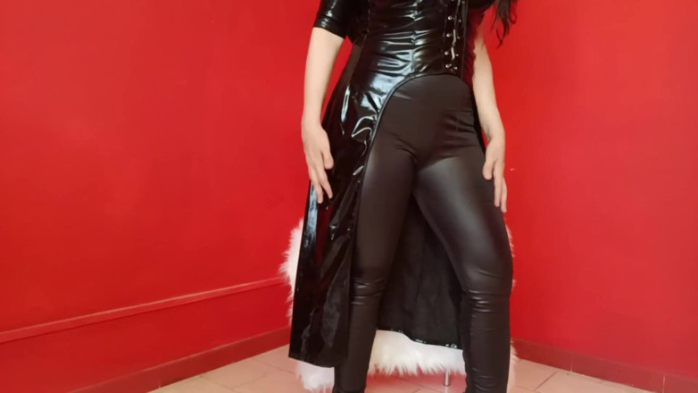 Bergami Melissa: Adorez la déesse en latex