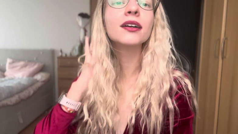 Goddess_Bella_Rae: Como saber que ele tem um camarão