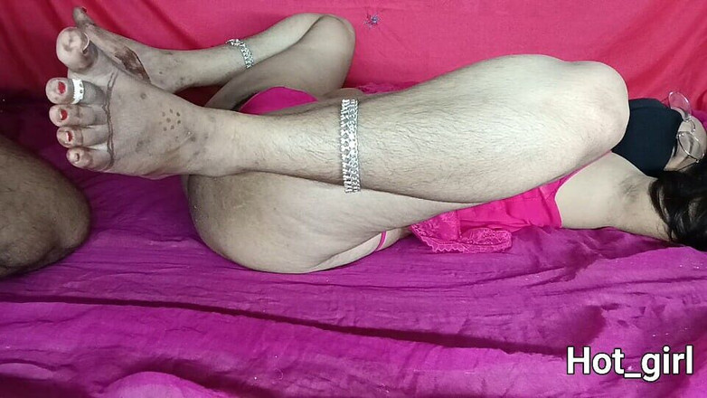 Hot_girl: Newly Married Hot Couple in Honeymoon Site - Hot girl
