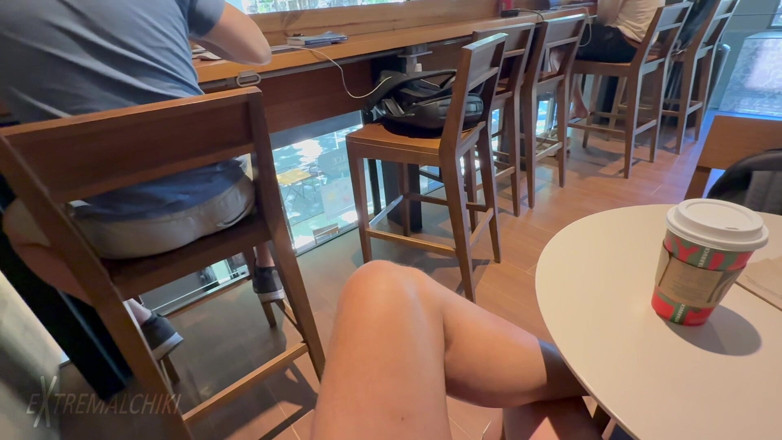 Extremalchiki: Starbucks public cafe masturbazione e sborrata