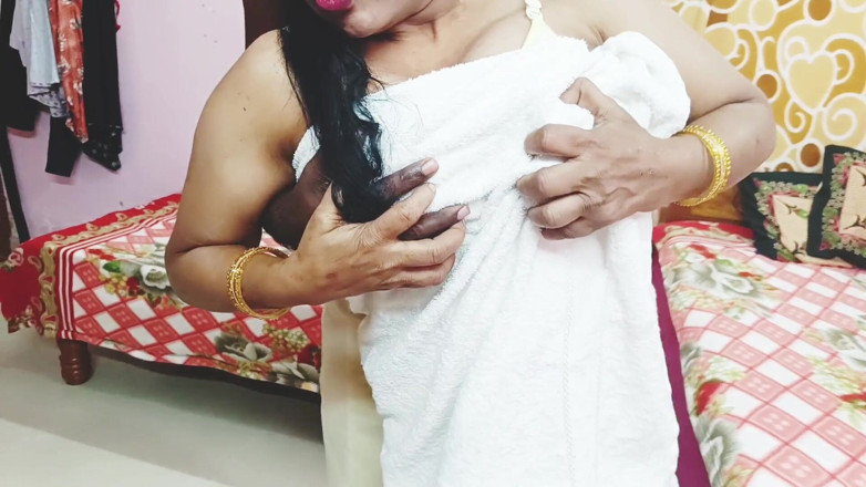 Telugu honey lips: Indiane grandi tette matrigna romanticismo e genestro, Discorsi sporchi di...
