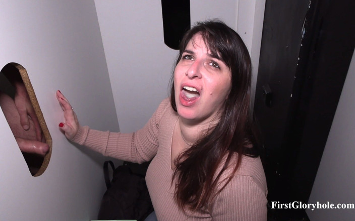 First Gloryhole: Червона Ніколь - остання людина вечора