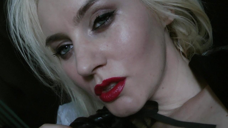 Goddess Celine: Домінування фетишу в панчохах
