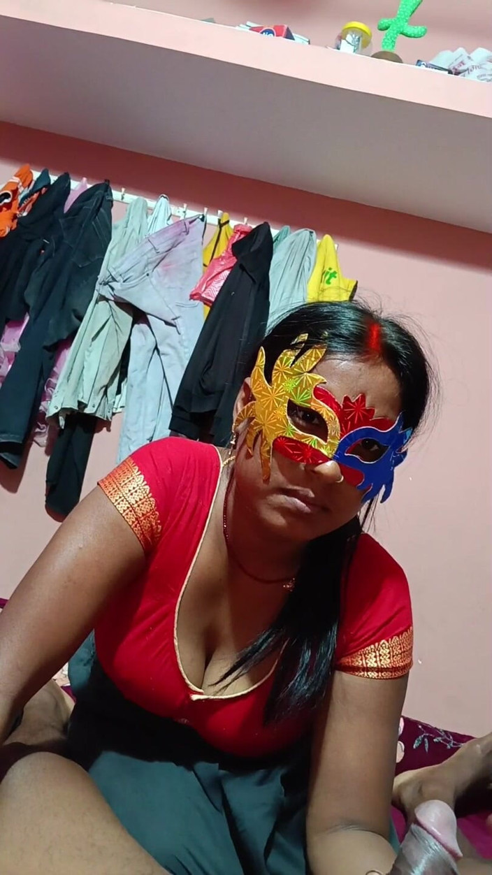 Sita Kumari: Sání šťávy z penisu švagra a vytáhl ji do pusy