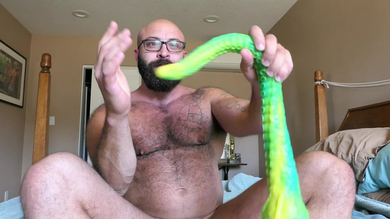 TripleXTransMan: Lange anal snake ganz in meinem bauch. Ftm trans-mann spielen...