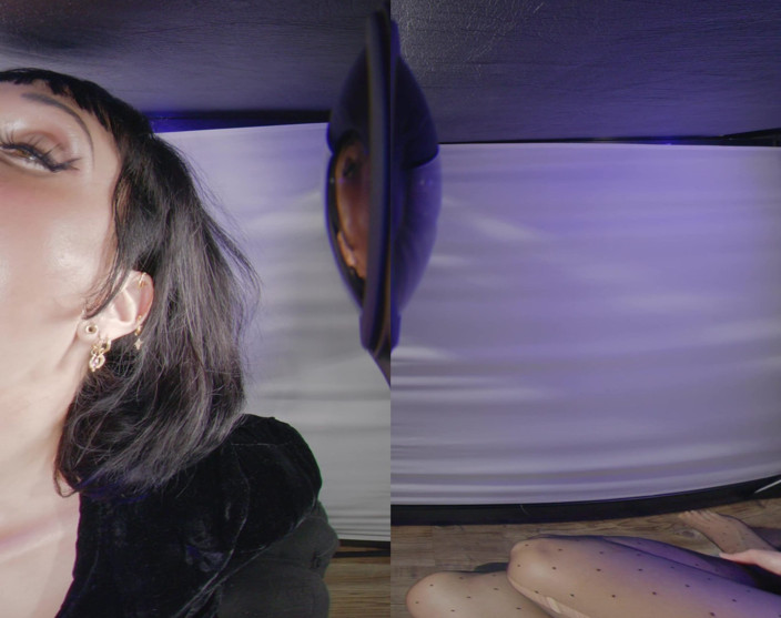 Darya jane VR: Primer plano de ordeño de las manos