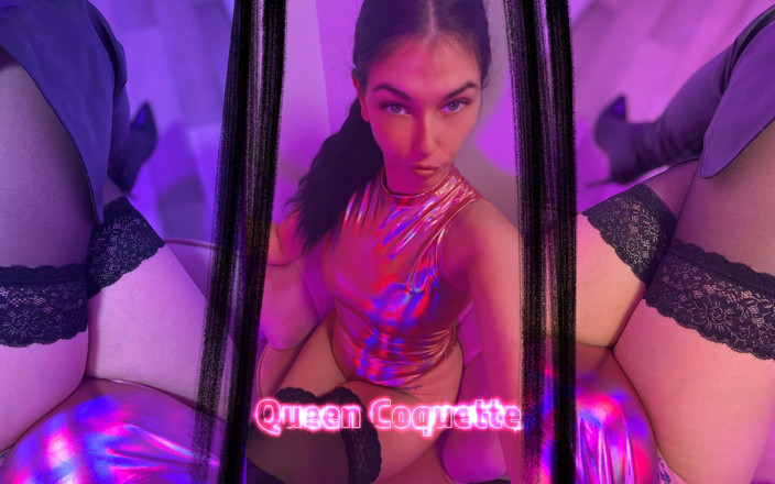 Queen Coquette: 담배 수치심 - 나는 담배를 피우고 네가 내 더러운 허벅지까지 오는 부츠를 핥아