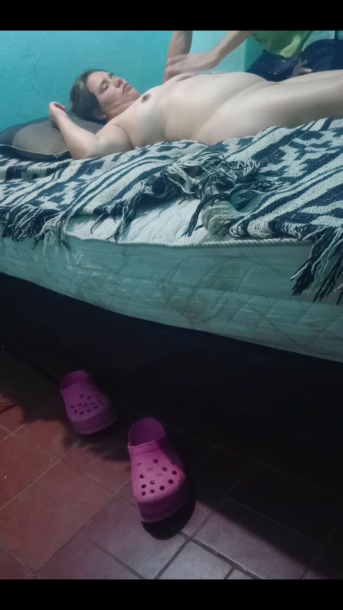 Fitcure1: Massage relaxant pour ma fille pulpeuse
