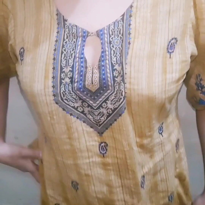 Pakidesi112: 남편 대물 자지와 섹스하는 아름다운 마누라