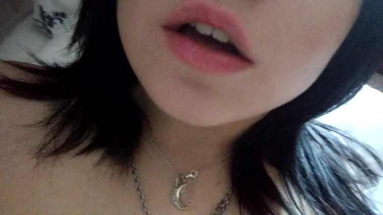 Barbie_princesslike: Strip-tease maison quotidien avec masturbation en gros plan. Partie 2