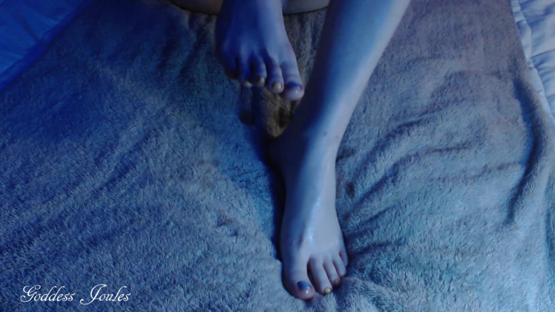 goddessjoules: Des toils qui scintillent