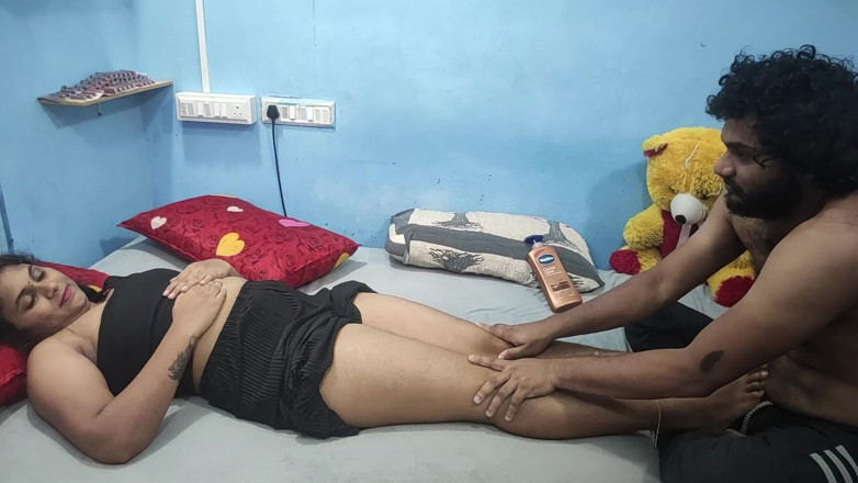Vaigavarun Feet romance: Ayak ve bacak masajı