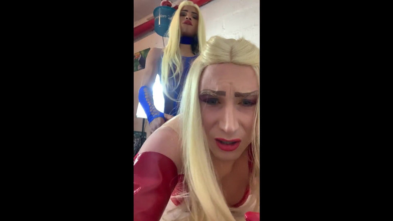 2CD Sluts: Zwei transvestiten ficken und lutschen