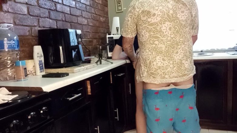Bigjoefuckalott: POV Pecorina Figa Stretta Bagnata