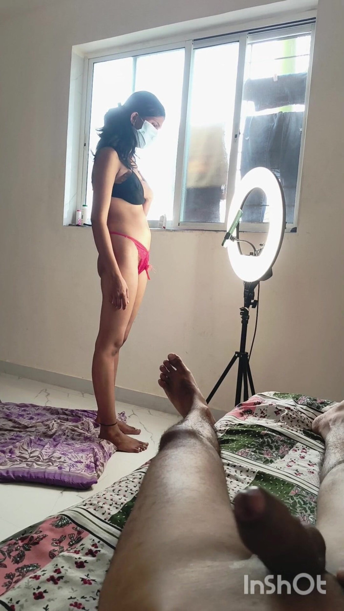 Desishycouple: Siaran Langsung Kakak Ipar India Seksi Shivani.