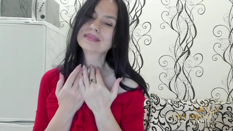 ANGELA_LADY: Dame en rouge 1