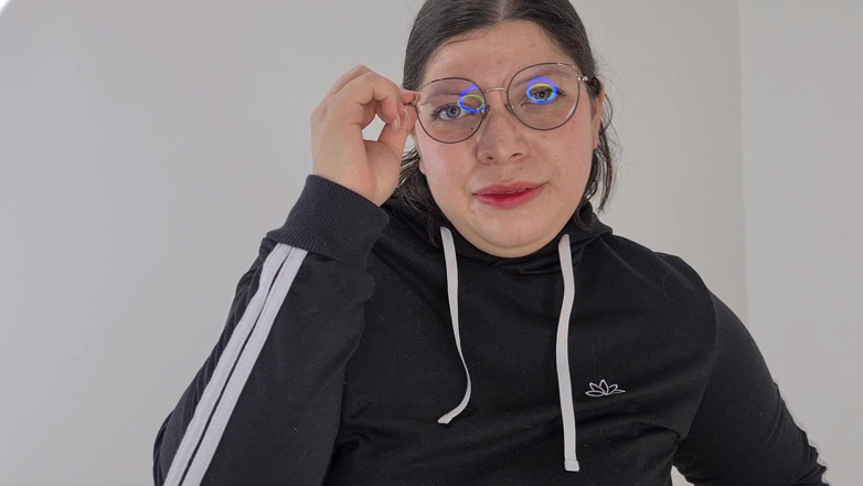 Alice H: Umilind-o pe Nate Spanish