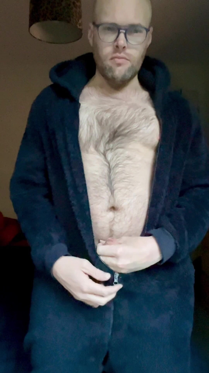 Buggiesmugglr: Vysílání brzy ráno, Morningwood Vibruje