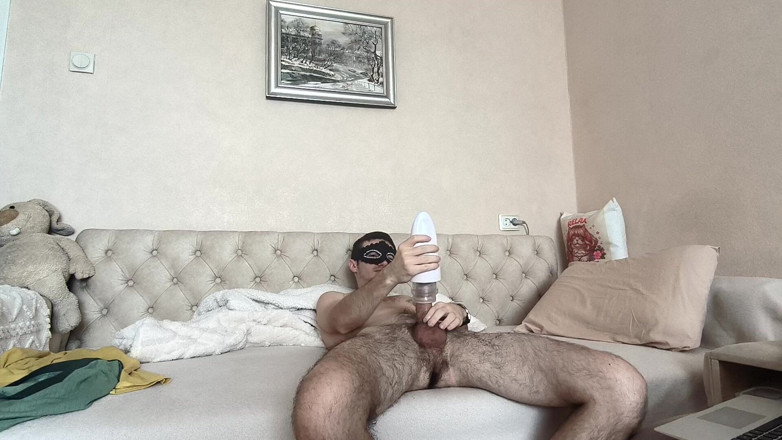 webcamboy98: Test d’un masturbateur rotatif