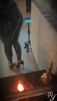 Catsuit and Strapon - Mistress Julia