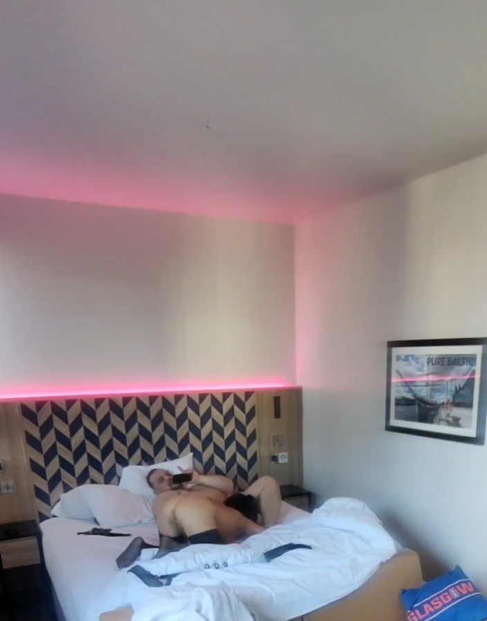 AnalArt AmateursCouple: Muie și futai anal