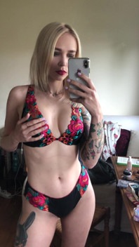 So Beautiful Lingerie