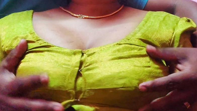 Desi Mohini: Индийский порно секс с возбужденной тетушкой Kavita