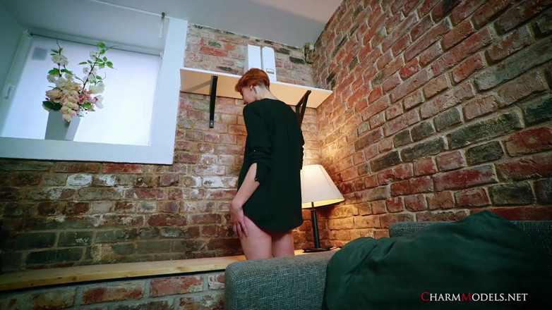 CharmModels: Mary jane si cewek cantik 30 tahun rambut merah dengan celana...
