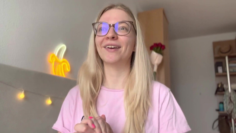 Goddess_Bella_Rae: Jak bezpiecznie wyjść jako maminsynek!