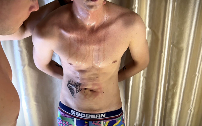Navel fans: Scopata di stomaco morbido e rilassato