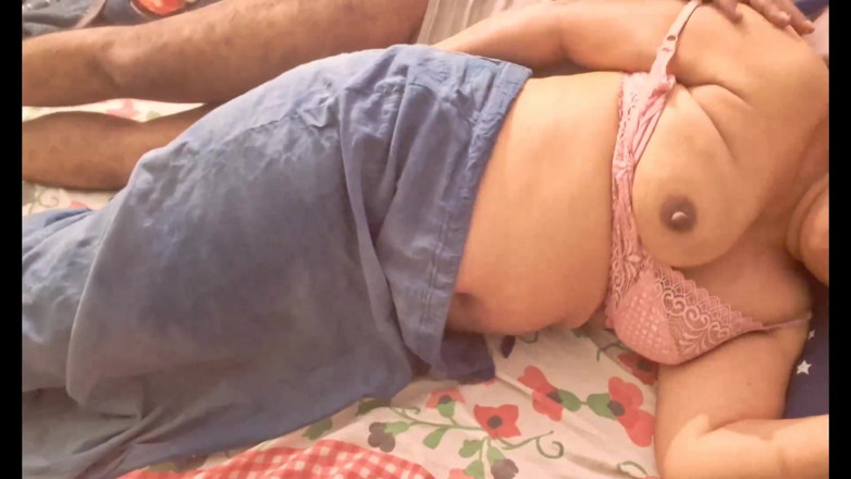 Sexy sindu: Istri paling hot lagi asik sama kekasihnya - close up