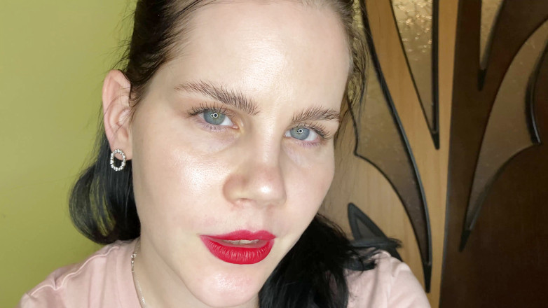 Anna Sky: Невероятная великаншка доминирует над тобой в 4K