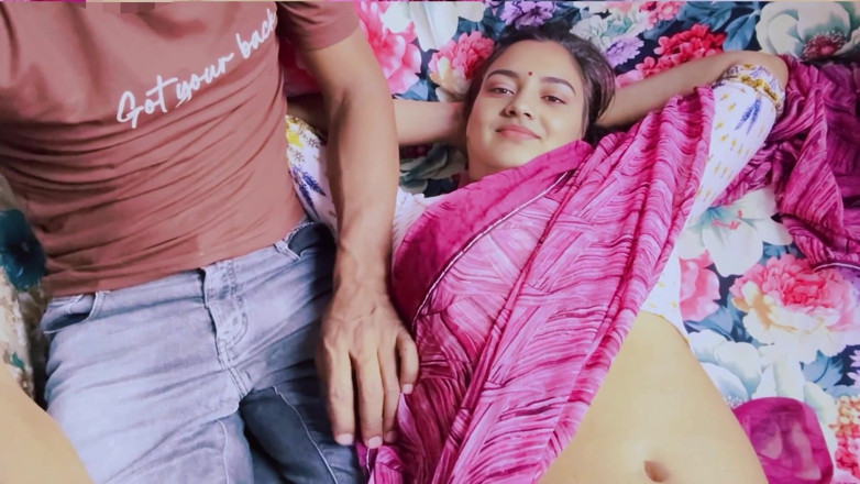 Fuckkkker: Devarji mets dans ma chatte ta grosse bite
