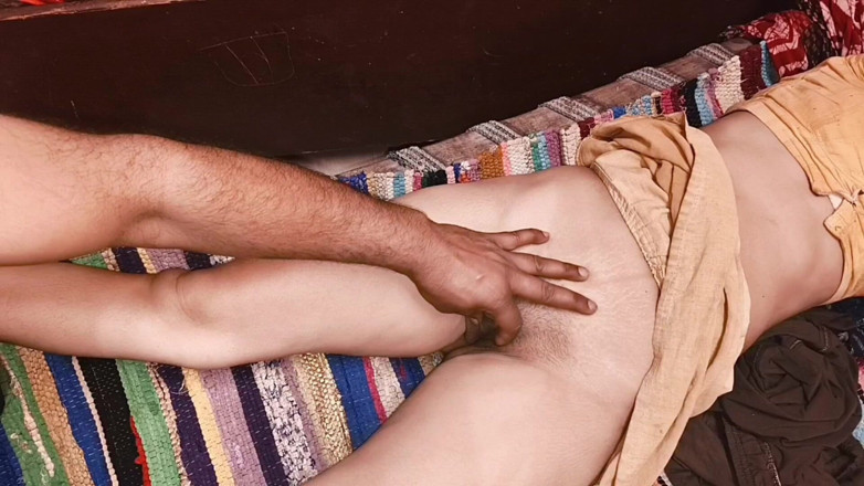 Village studio: Yeni evli çiftin seks videosu ve yakın çekim amcığının en iyi sahnesi...