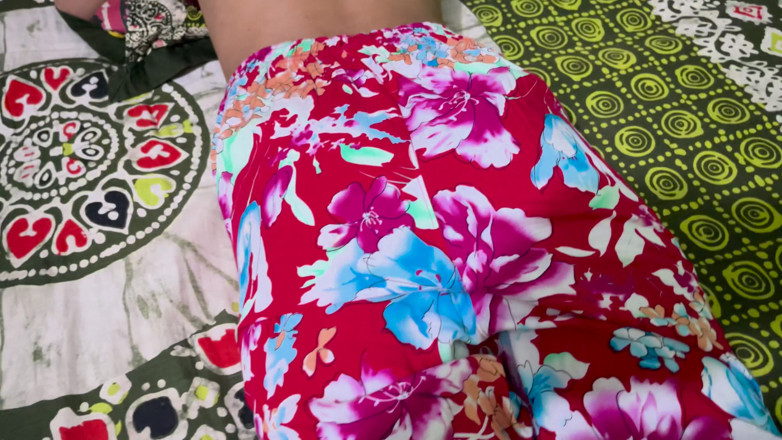 Riya Chowdhury: Šukání s mojí sexy nevlastní sestrou, když moje žena není doma