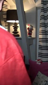 Un ragazzo scopato crudo dal latino per natale