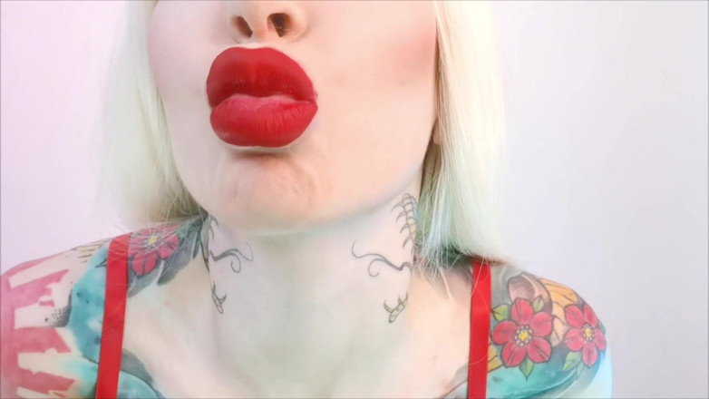 Baal Eldritch: Lápiz labial de San Valentín con besos - beso, besos, asmr